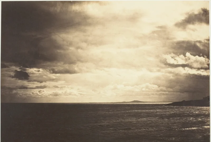 ドラマチックな曇り空