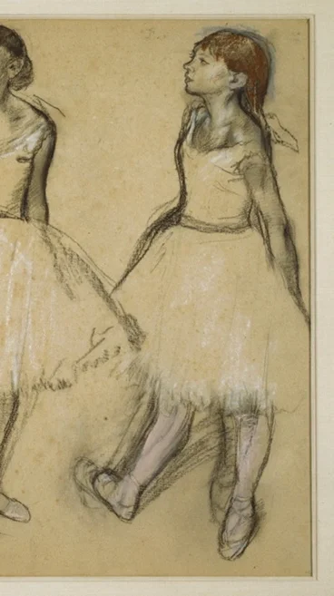 右側の踊り子（全身）