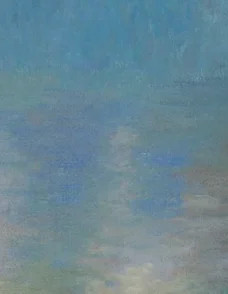 塔の反射が映る水面