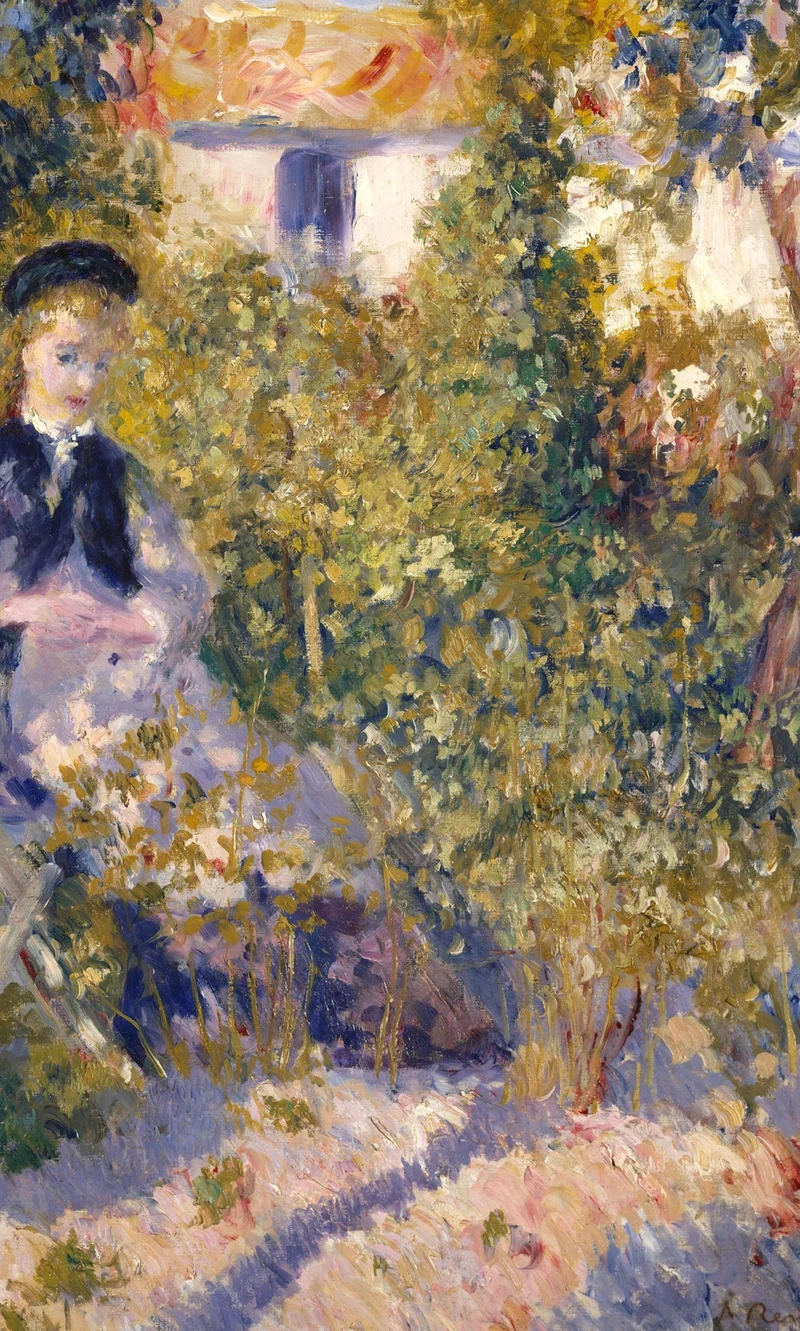 光を浴びた黄緑色の茂み