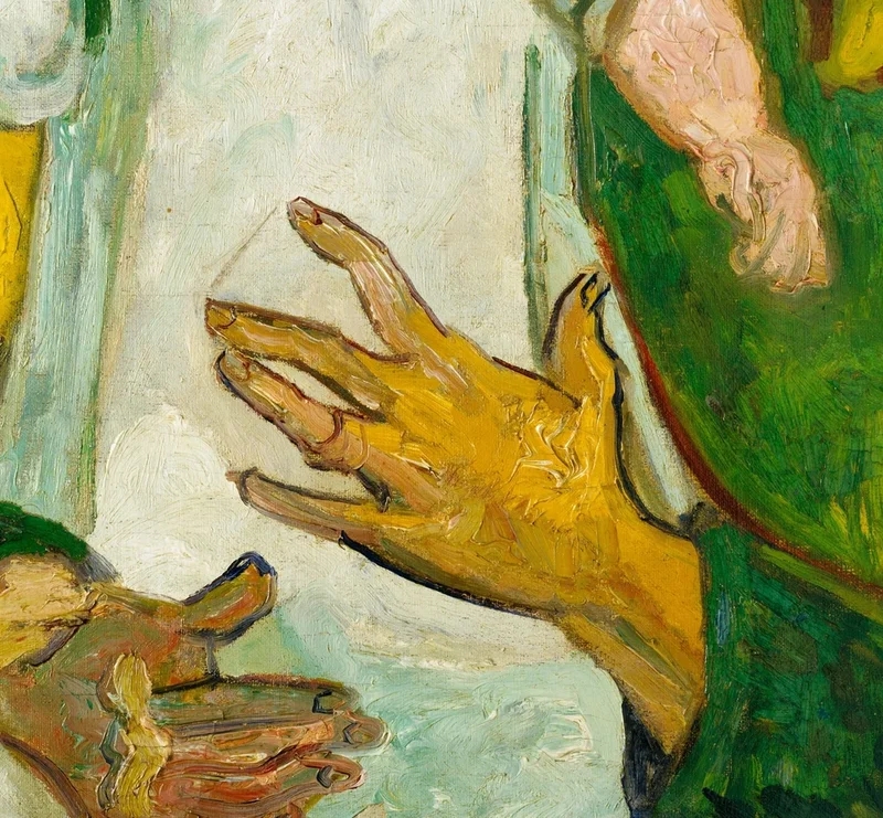 夫人の左手と長い指